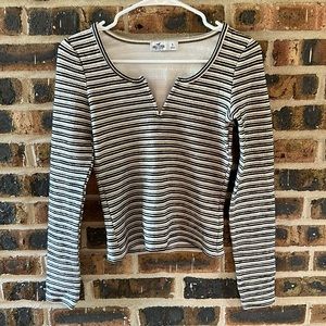 Hollister striped long sleeve v-neck shirt, women’s size small